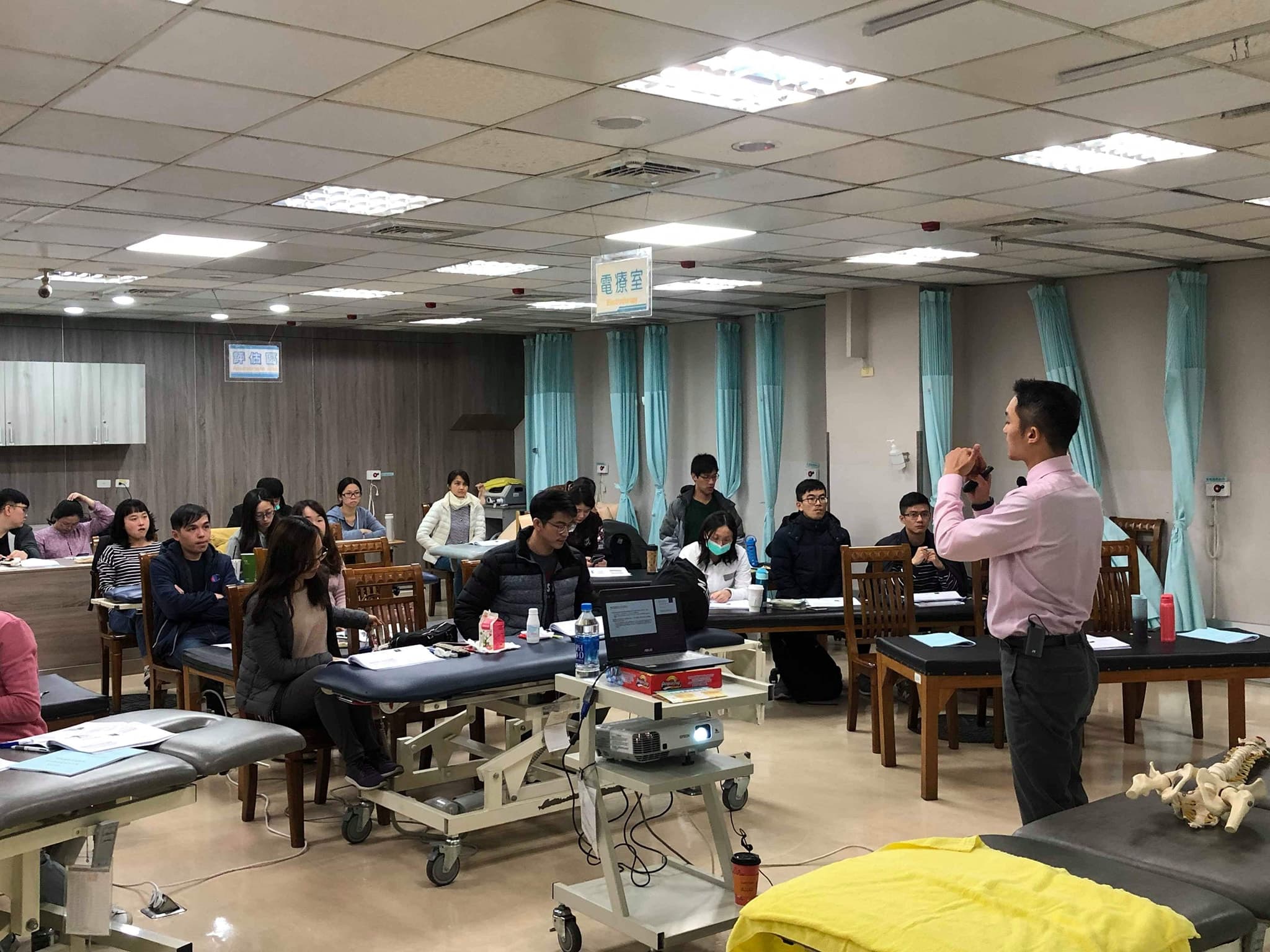 受邀新竹縣物理治療師公會講授頸椎徒手治療 Facebook 原始活動照片 3